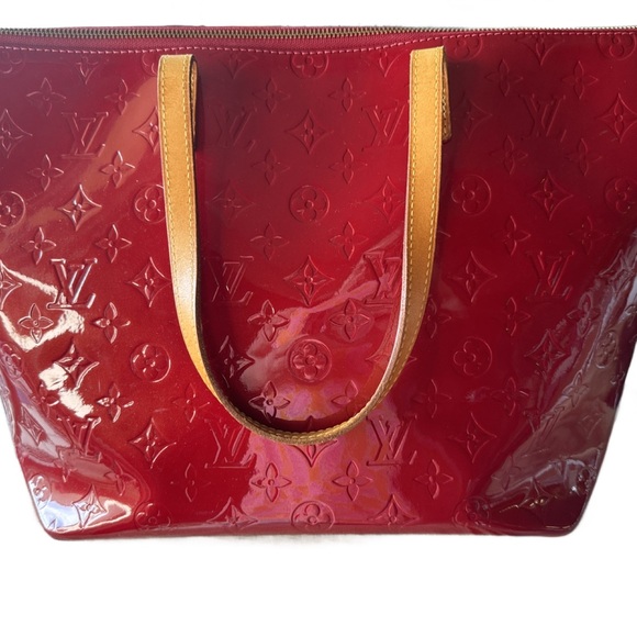 Louis Vuitton Vernis Bellevue GM RED AUTHENTIC - Picture 5 of 16